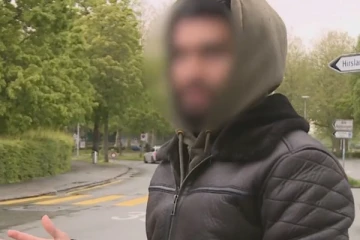 நகை கடைக்குள் காருடன் பாய்ந்த சுவிஸ் இளைஞர்: அவர் சொன்ன விசித்திர காரணம்