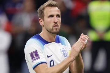 இங்கிலாந்து கேப்டன் ஹரி கேனை ஒப்பந்தம் செய்யும் முன்னணி கால்பந்து கிளப்? பரவும் தகவல்கள்