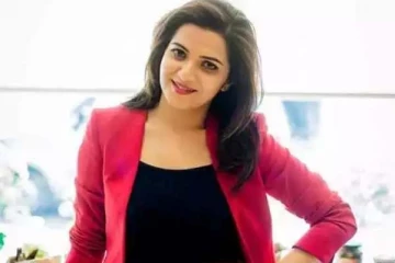 தொகுப்பாளினி டிடி-க்கு வளைகாப்பு ! கர்ப்பமான புகைப்படம் வெளியாகி பரபரப்பு- பின்னர் தெரியவந்த உண்மை