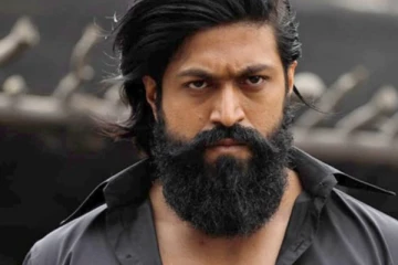 தமிழ் பட இயக்குனரின் இயக்கத்தில் கே.ஜி.எஃப் யாஷ்.. யார் அந்த இயக்குனர் தெரியுமா