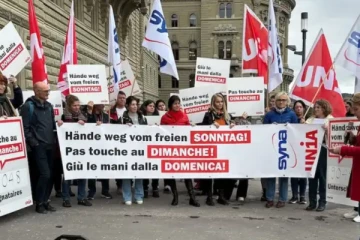ஞாயிற்றுக்கிழமைகளில் வேலை... எதிர்ப்பு தெரிவிக்கும் சுவிஸ் வியாபாரிகள்