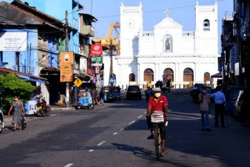 நாட்டை தொடர்ந்தும் முடக்குவது குறித்து தீர்மானிக்கவில்லை