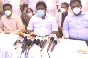 ஓரே மாதத்தில் திமுக அரசு இரண்டாம் அலையை கட்டுப்படுத்தியுள்ளது - அமைச்சர் பி.மூர்த்தி