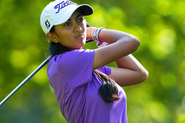 நம்பர் 1 கோல்ஃப் வீராங்கனைக்கு விமான நிலையத்தில் நடந்த மோசமான சம்பவம் - ரசிகர்கள் கோபம் - தமிழ்நாடு