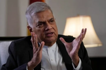 அரசியல்வாதிகளுக்கு சட்டத்தின் மூலத்தை மாற்ற இடமில்லை : ரணில் விடுத்த பணிப்புரை