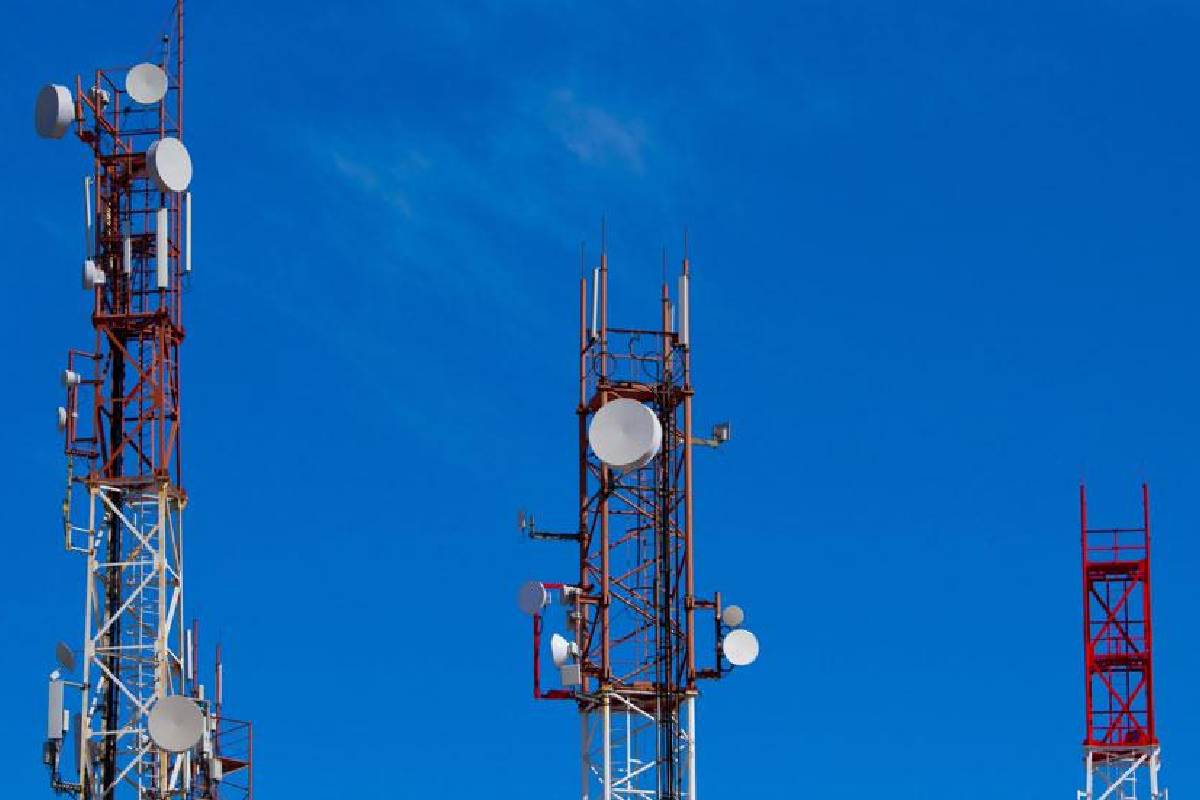 ஹார்மோஸ் நீரிணை முடக்கத்தால் இணைய சேவை பாதிக்கும் அபாயம் - எப்படி தெரியுமா? | How Strait Of Harmouz Block Affect Internet