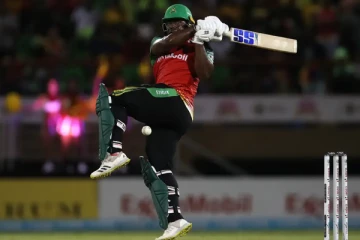 ஒரே ஓவரில் 5 சிக்ஸர்! வாணவேடிக்கை காட்டிய வீரரின் வீடியோ