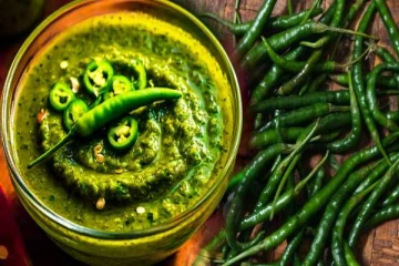 Green Chilli Chutney: ஆந்திரா பாணியில் காரசாரமான பச்சை மிளகாய் சட்னி