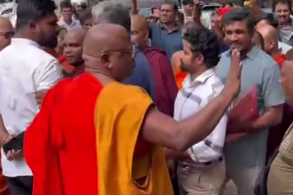 தேசிய பாதுகாப்புக்கு அச்சுறுத்தல்! திருகோணமலை சம்பவத்திற்கு மன்னிப்பு கோரும் சஜித்.. | Sajith Apologize For The Trincomalee Incident