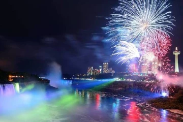 புத்தாண்டு கொண்டாட்டங்களை ரத்து செய்த கனேடிய நகரங்கள்