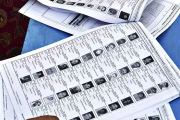 வாக்காளர் சீட்டில் புகைப்படம் கிடையாது