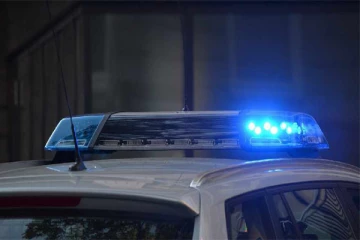 அடம்பிடித்த மகளைக் கடித்த தாய்: நீதிமன்றம் விதித்த தண்டனை