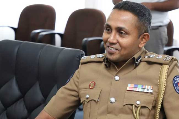 கலக்கத்தில் காவல்துறை பொறுப்பதிகாரிகள் : வடக்கு உட்பட பல அதிகாரிகளுக்கு அதிரடி இடமாற்றம் | Police Bigwigs Are Shaking Up