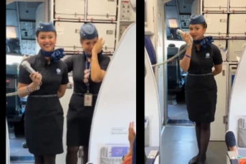 தன் தாய்க்கு ‘அன்னையர் தின வாழ்த்துக்கள்’ கூறிய விமானப் பணிப்பெண் - நெகிழ்ச்சி வீடியோ