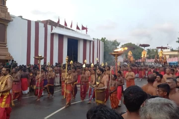 நல்லூர் கந்தசுவாமி ஆலய வருடாந்த மகோற்சவத்தின் ஒருமுகத்திருவிழா (VIDEO)