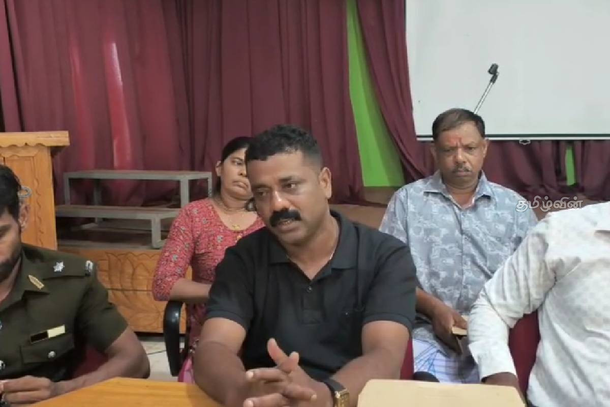 பிளாஸ்டிக் உணவுப் பொதிகளுக்கு முற்றுப்புள்ளி வைத்த புதுக்குடியிருப்பு பிரதேச சபை | Pudukudiyirupu End Plastic Food Package பிளாஸ்டிக் உணவுப் பொதிகளுக்கு முற்றுப்புள்ளி வைத்த புதுக்குடியிருப்பு பிரதேச சபை | Pudukudiyirupu End Plastic Food Package