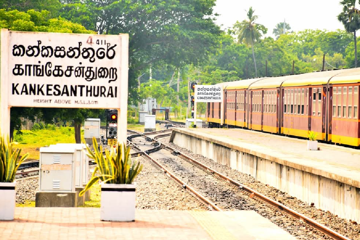 சுற்றுலாத்துறையை மேம்படுத்தும் நோக்குடன் அமையவுள்ள காங்கேசன்துறை வரவேற்பு வளைவு | Kks Welcome Arch Built With Aim Improving Tourism