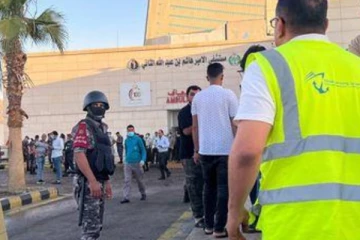 குடிநீர் சுத்திகரிப்பு நிலையத்தில் குளோரின் வாயு கசிவு; 300 பேருக்கு நேர்ந்த கதி!