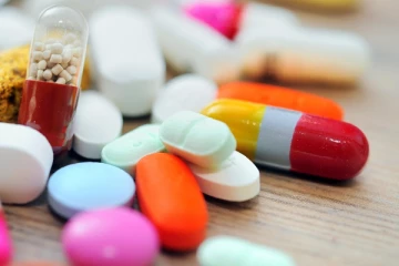 ඖෂධ හිඟයට පිළියම ඇමති කියයි..