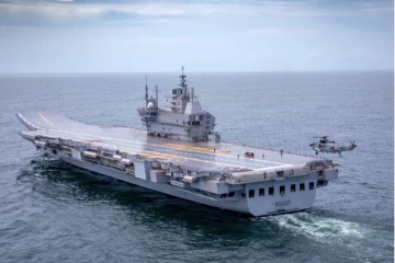 முதல் முறையாக இந்தியாவிலேயே உருவாக்கப்பட்ட விமானந்தாங்கி போர்க்கப்பல்! ‘விக்ராந்த்’ சோதனை ஓட்டம் தொடங்கியது