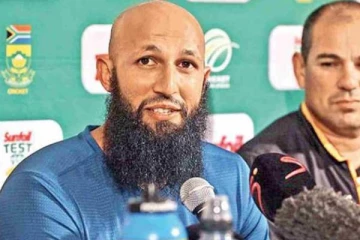 குயிண்டன் டி காக்கும் இல்லை! இந்தியாவுக்கே வாய்ப்பு அதிகம்: முன்னாள் வீரர் ஆம்லா