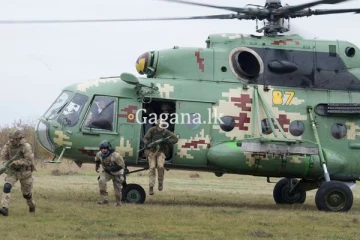සටන් මෙහෙයුමකින් ගුවන් නියමුවන් හය දෙනෙක් මිය යයි.