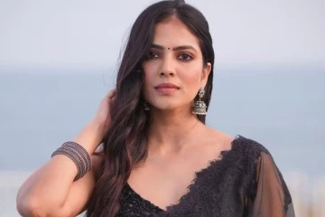 நட்சத்திரங்கள் பற்றி ரசிகர்கள் கேட்ட கேள்விக்கு அதிரடியாக பதிலளித்த நடிகை மாளவிகா மோகனன்.. என்ன கூறினார் தெரியுமா