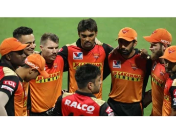 ஹைதராபாத் அணியின் கேப்டன் அதிரடி மாற்றம்! வார்னருக்கு பதில் இவர் தான்: அதிகாரப்பூர்வ அறிவிப்பு