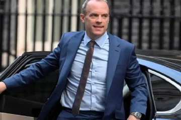 பிரித்தானிய துணை பிரதமர் பதவி விலகல்