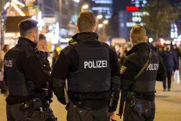 13 வயது சிறுவனை சுட்டு கொன்ற பொலிஸார்: அமெரிக்காவில் பதைபதைக்கும் சம்பவம்!