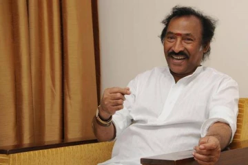 பிரபல இசையமைப்பாளர் தேவா காலமானார்: சோகத்தில் திரையுலகம்