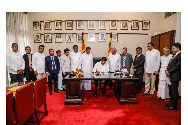 சபாநாயகருக்கு எதிராக எதிர்க்கட்சிகள் கடிதம் | Opposition Letter Against Speaker