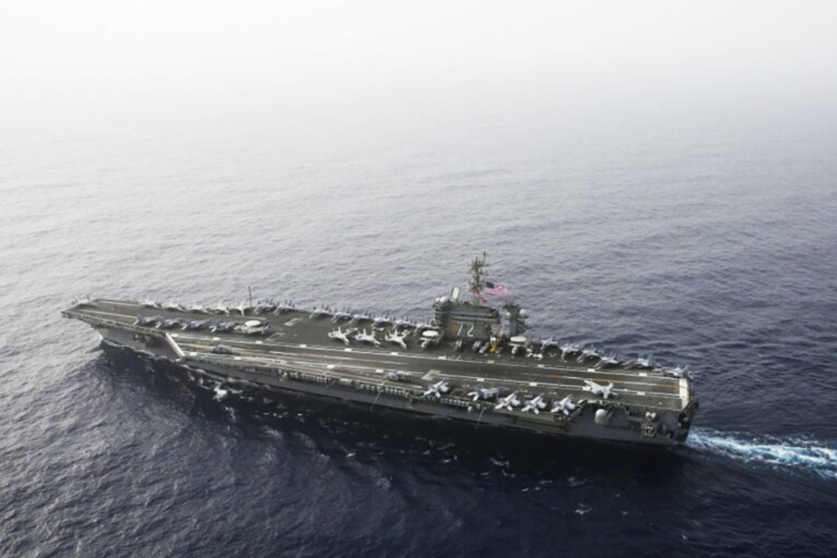 ஈரானுக்கு மிக நெருக்கமாக USS Abraham Lincoln! மத்திய கிழக்கில் அமெரிக்க கடற்படையின் நகர்வு | Movements Of Us War Ships In The Middle East