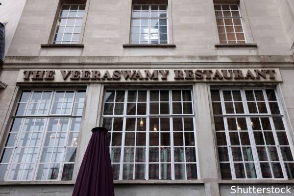 பிரித்தானியாவின் பழமையான இந்திய உணவகத்தை மூடும் விவகாரம்: மன்னர் சார்லசுக்கு கோரிக்கை | Campaigners Demand King Charles To Save Restaurant