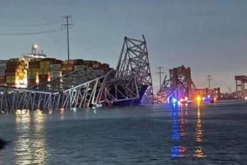 அமெரிக்கா பாலத்தை தகர்த்த கப்பலில் பணிபுரிந்த 22 பேரும் இந்தியர்கள்