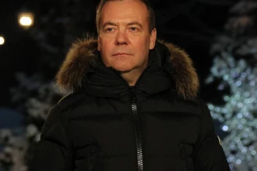 நாவை அடக்குங்கள்... பிரான்சுக்கு எதிராக நிஜ போர் வெடிக்கலாம்: பகிரங்கமாக எச்சரிக்கை விடுத்துள்ள ரஷ்ய அமைச்சர்