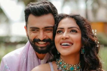 கோபத்தில் கணவரை பளார் என அறைந்த அமலாபால்... வைரலாகும் காட்சி