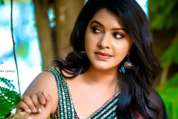 சேலையில் கண்டமேனிக்கு போஸ்!! நடிகை ரச்சிதா மகாலட்சுமியின் கியூட் புகைப்படங்கள்..