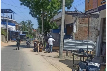 பயணத்தடையினை மீறியவர்களுக்கு இராணுவத்தினர் வழங்கிய தண்டனை