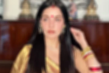 ரூ. 100 கோடி நஷ்டஈடு, மாதம் ரூ. 10 லட்சம் ஜீவனாம்சம் கேட்ட இந்திய நடிகை.. யார் தெரியுமா