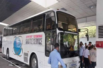 கட்டுநாயக்கவிலிருந்து ஆரம்பிக்கப்பட்ட சொகுசு பேருந்து சேவை இடைநிறுத்தம்