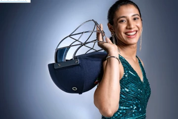 කෝටි 3.4ක අලෙවි වූ මන්දනා ජය සමරු හැටි - (VIDEO)