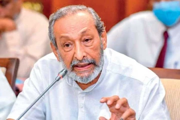 தலைமைப் பதவியை துறக்கும் வாசுதேவ