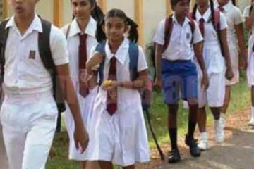ලංකාවේ පාසල් ළමුන්ගේ අධ්‍යාපනයට වුන නොහිතපු ඛේදනීය ඉරණම..