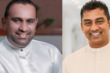 "..වම්බටු මන්ත්රීවරයාගේ ගෙදර පින්තූරත් එක්ක තියෙනවා.. පොලීසිය නිදි..” - තිස්සකුට්ටියි චමින්දයි සභාවෙන් දොට්ට දැමූ හැටි මෙන්න.. (VIDEO)