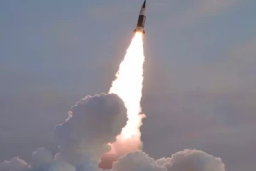 அமெரிக்காவை சீண்டிய வடகொரியா ; மீண்டும் ஏவுகணை நடத்திய சோதனை