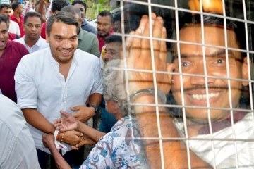 நாமலின் கைதினால் கதிகலங்கியுள்ள தென்னிலங்கை - அரசியல்வாதிகளுக்கு விடுக்கப்பட்டுள்ள எச்சரிக்கை