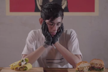 நீங்க என்ன சாப்பிட்டாலும் ஒல்லியாவே இருக்கீங்களா? அதுக்கு காரணம் இதுதானாம்