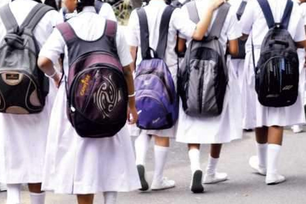 பாடசாலை மாணவர்களுக்கு விடுக்கப்பட்ட தகவல் | Information Given To School Students