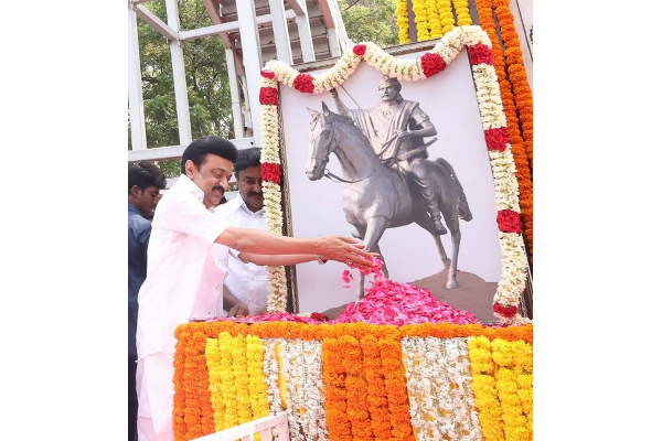 தீரன் சின்னமலை நினைவு நாள் - முதல்வர் மு.க.ஸ்டாலின் மரியாதை - தமிழ்நாடு